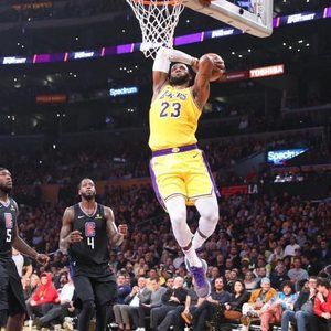 Meet your Posher, Emmanuel